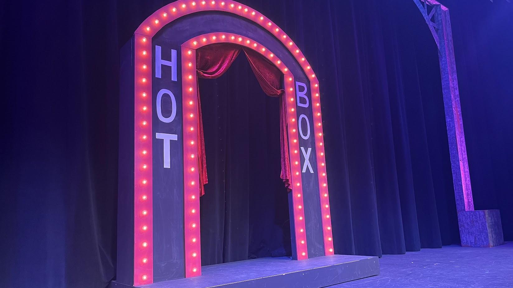 Hot box lighting w/ 4 sets of individually controlled strands